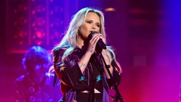 m_mirandalambert2toddowyoungnbc316389