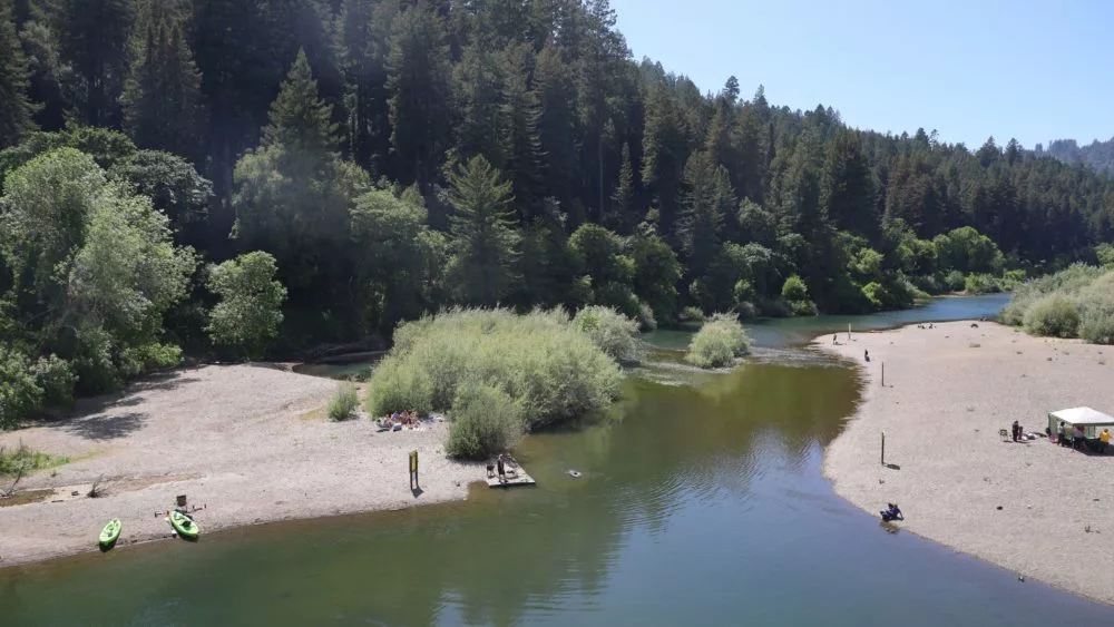 shutterstock_1987699238-1000x563476692-1