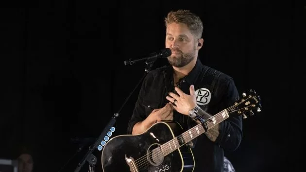 g_brettyoung2023962481