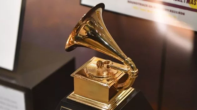 g_trophycountrymusichalloffame2018549565