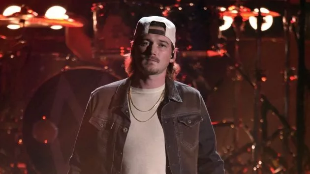 m_morganwallen2022cmaawardsperformance2abc366750