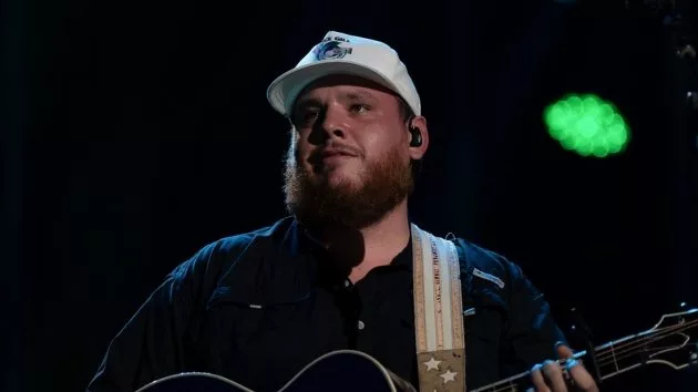 m_lukecombs2023cmafestabc185553