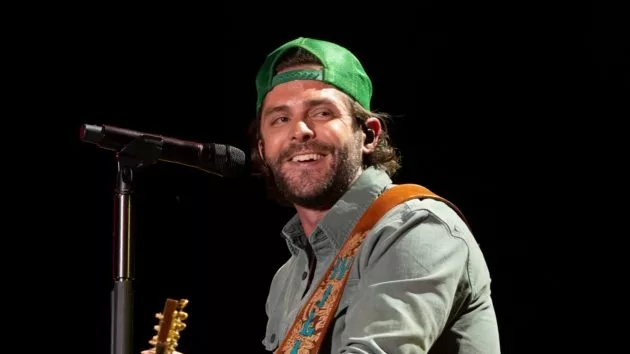 m_thomasrhett2024cmafestdisneylarrymccormack526549