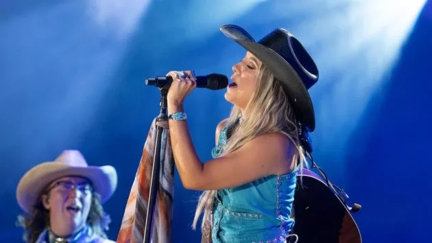 m_laineywilson1cmafest2024disneylarrymccormack460002