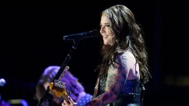 m_ashleymcbryde2024cmafest3disneylarrymccormack236459