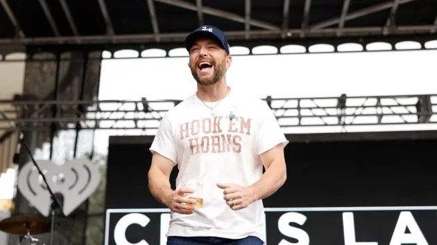 m_chrislane2024iheartcountryfestival115576