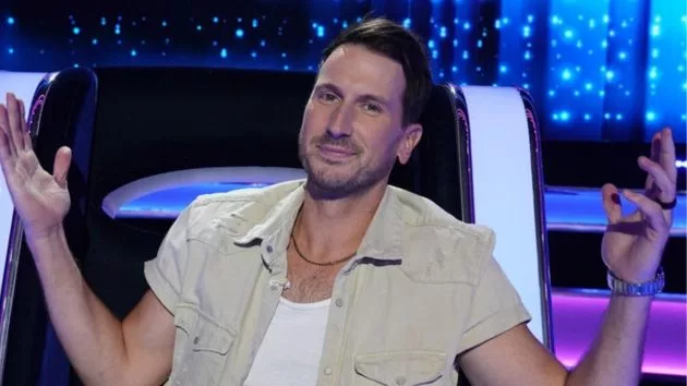 m_russelldickersonchrishastonnbc181258