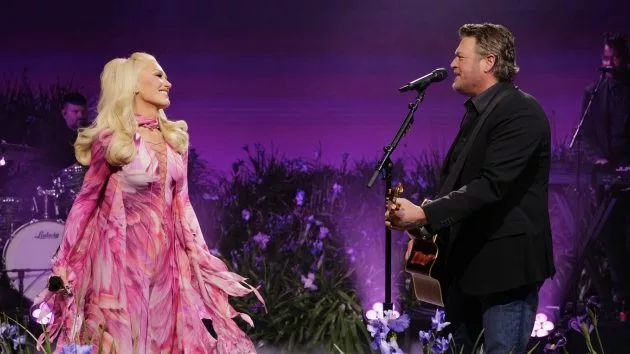 m_blakesheltongwenstefanijimmykimmellivefeb2024disneyrandyholmes853602