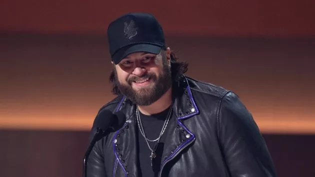 m_natesmithdisney2024cmaawardsfrankmicelotta889821