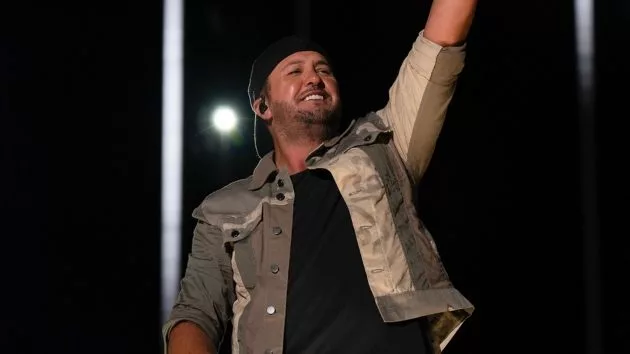 m_lukebryan2023cmafestabc905999