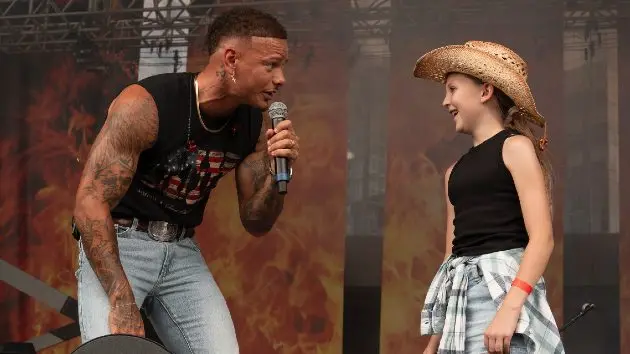 m_kanebrownfan911nashvilleabc2025776911