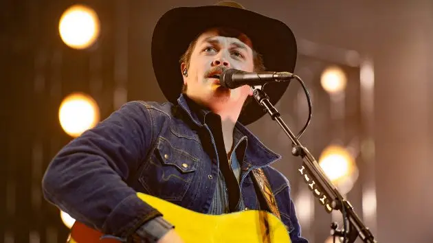 getty_zachtop_042826158038