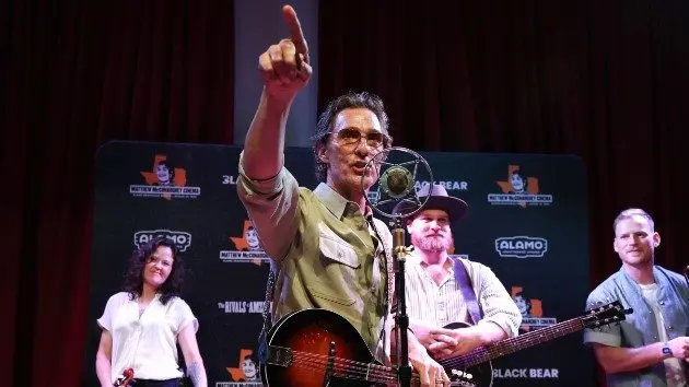 getty_matthewmcconaughey_081326870223