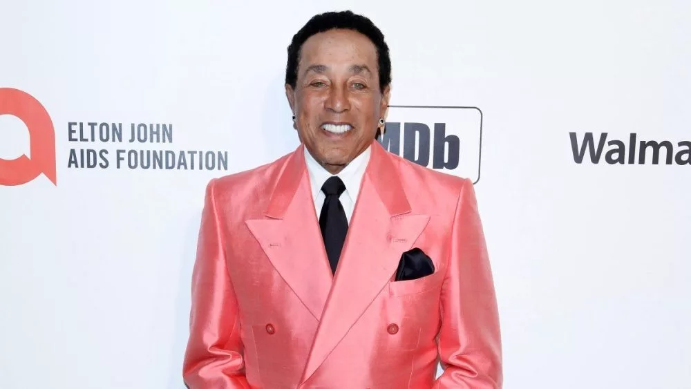 Smokey Robinson at the 28th Elton John Aids Foundation Viewing Party at the West Hollywood Park on February 9^ 2020 in West Hollywood^ CA