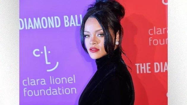getty_rihanna_12622_0