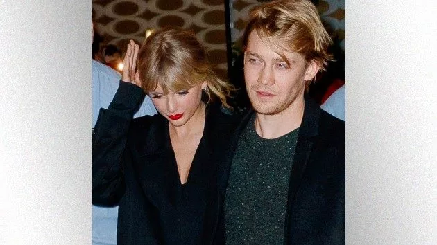 getty_taylorandjoe_020922