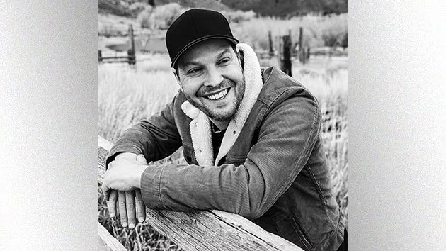 m_gavin_degraw_021622