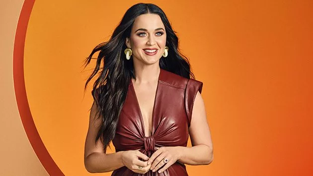 m_katy_perry_031722_0