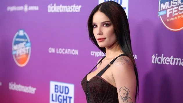 getty_halsey_032122