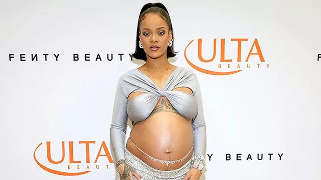 getty_rihanna_040622