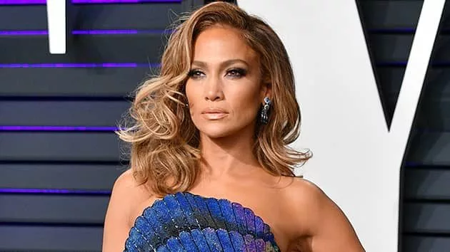 getty_jennifer_lopez_041322