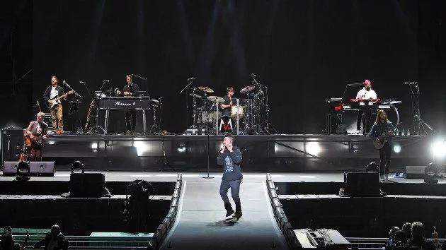getty_maroon5_041822