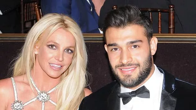 getty_britney_sam_042822