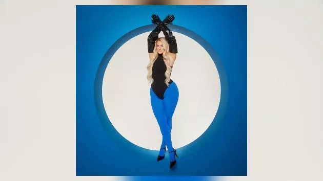 m_meghantrainortimeless_03142454386