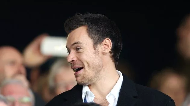 getty_harrystyles_04032444064