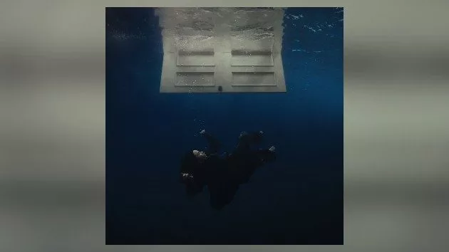 m_billieeilishhitmehardandsoft_040824612689