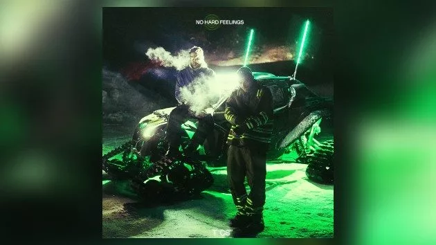 m_chainsmokersnohardfeelings_042924675444