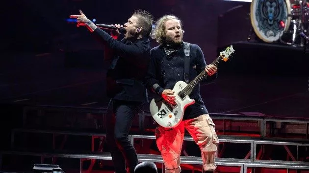 getty_shinedown_061024922998
