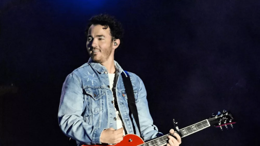 getty_kevinjonas_06122415892