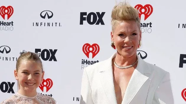 getty_pinkandwillowredcarpet_072924222577