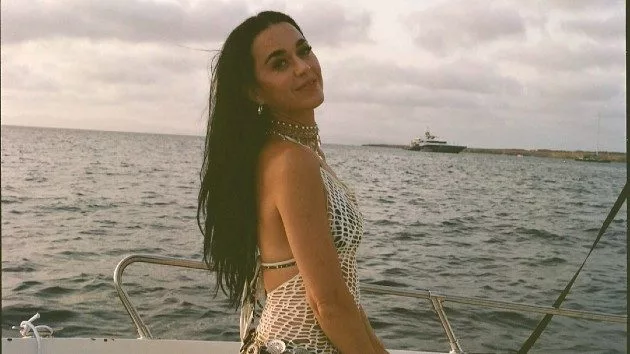 m_katyperrylifetimes_aidancullen_080824271762