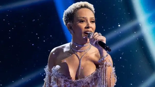 m_dojacatoscars1_frank20micelotta_030425780770