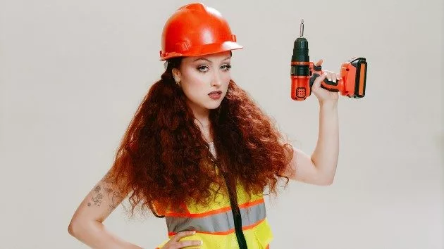 m_chappell20roan20the20giver20construction20worker_ryanleeclemens215339