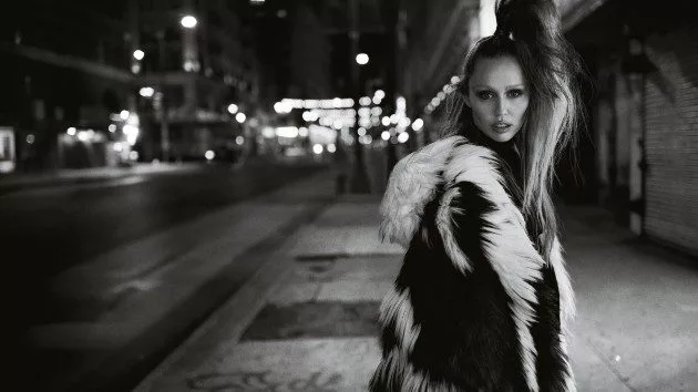 m_miley20cyrus20220press_pc_glenluchford_041725673820