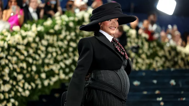 getty_rihanna_5625495208