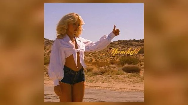 m_sabrinacarpentermanchild_060525626561