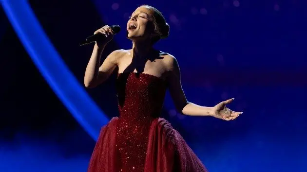 m_arianagrande_071625188741