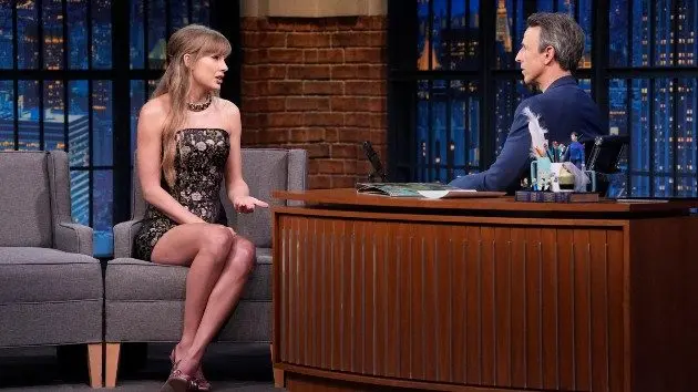 getty_taylorswiftonsethmeyers_100925275958