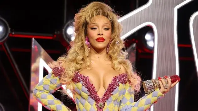 getty_dojacatvma_102425212518