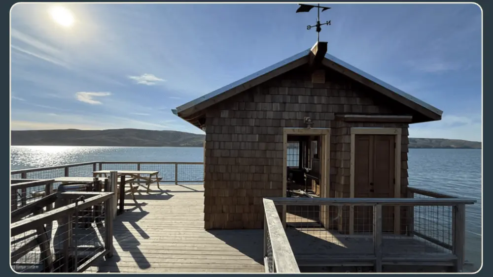 e5b7bd8b-3458-0f15-740a-f453bbd0824c-1000x563881050-1