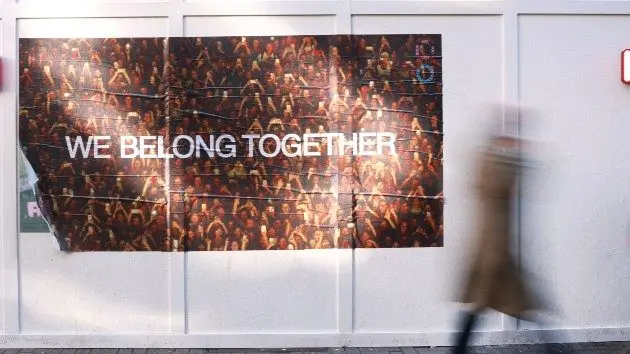 getty_harrystylesposter_011426602368