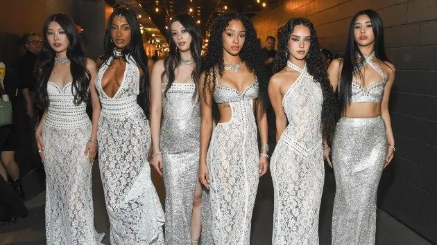 m_katseye20grammys_022126969164