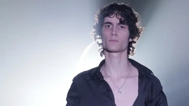 m_sombr20on20kimmel201_04082642199