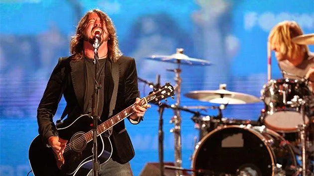 051614_foofightersabc2-2