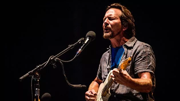 getty_eddievedder_072417