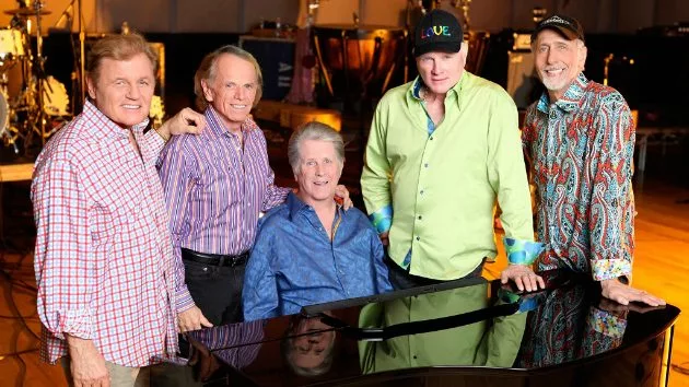 m_beachboys630_50thanniversarytour_creditrobertmatheu_083117